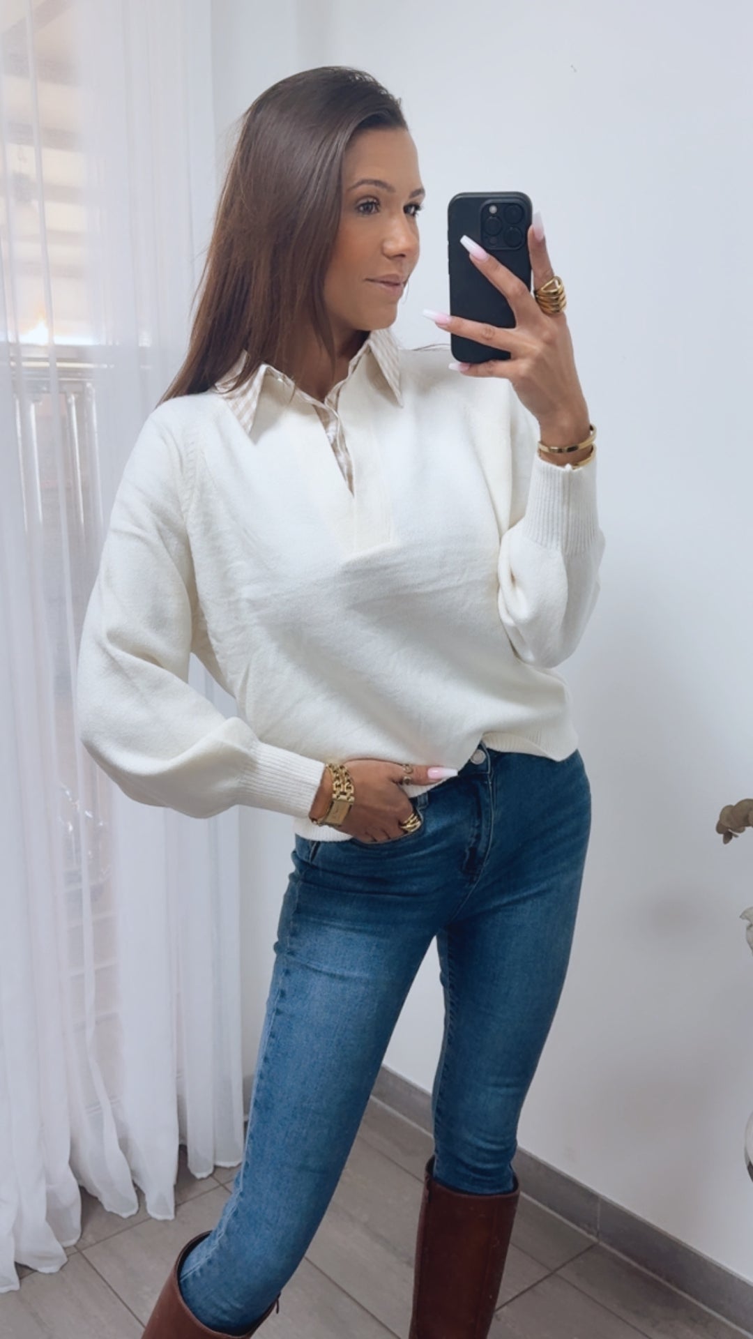 Pullover mit kariertem Blusenkragen / creme - beige - weiss  Art. 14181