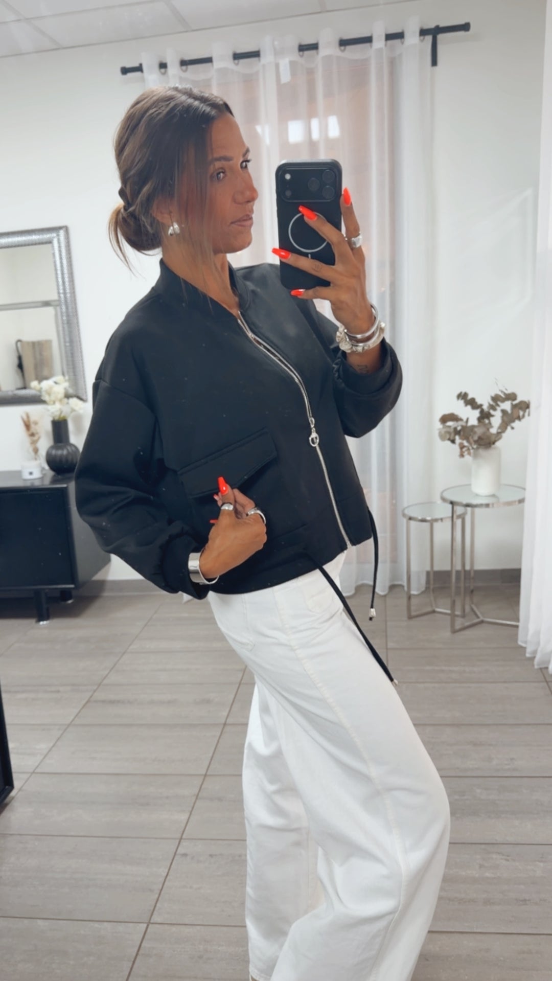 Casual Jacke mit Taschen / schwarz Art. 16162