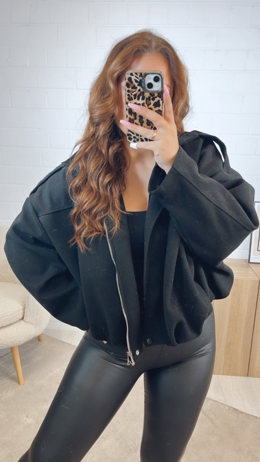 schlichte TREND Loose Fit Jacke / schwarz Art. 12616