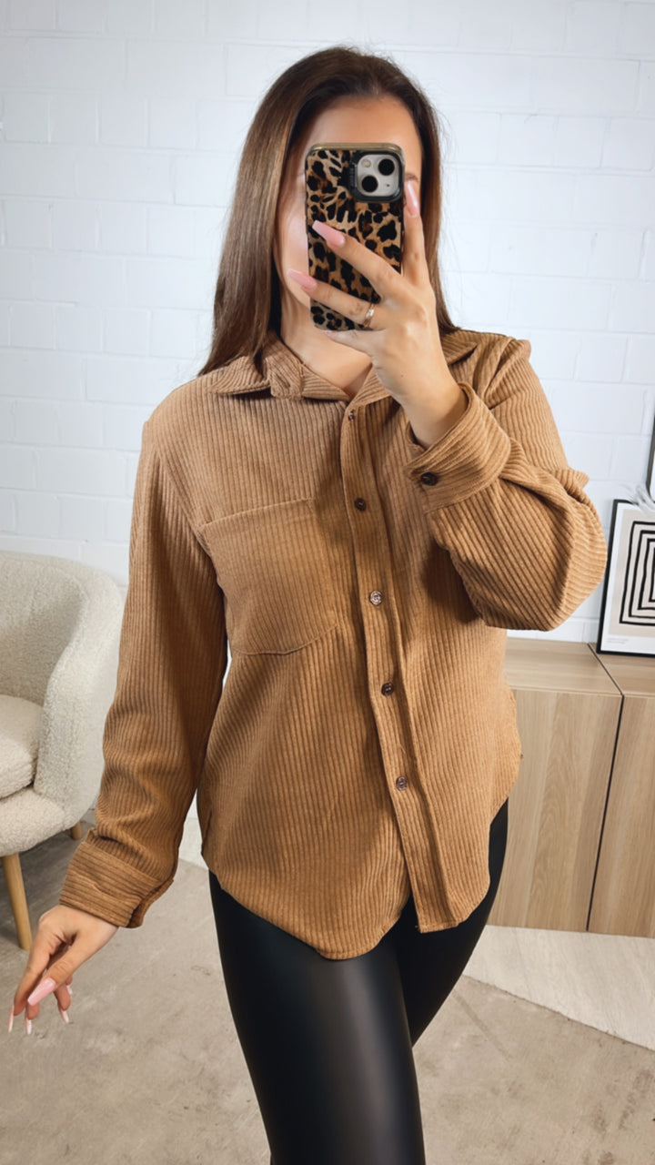 Bluse im Cord Look mit Brusttasche / camel Art. 12709