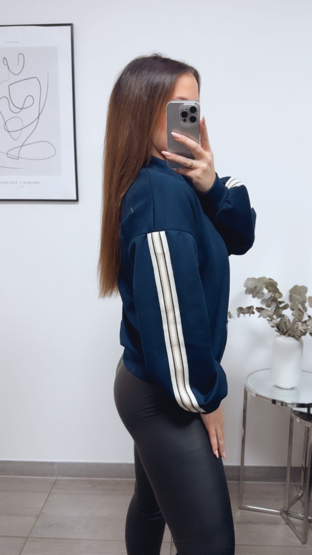 Sweat Jacke mit seitlichen Streifen / Marine blau - creme Art. 13248