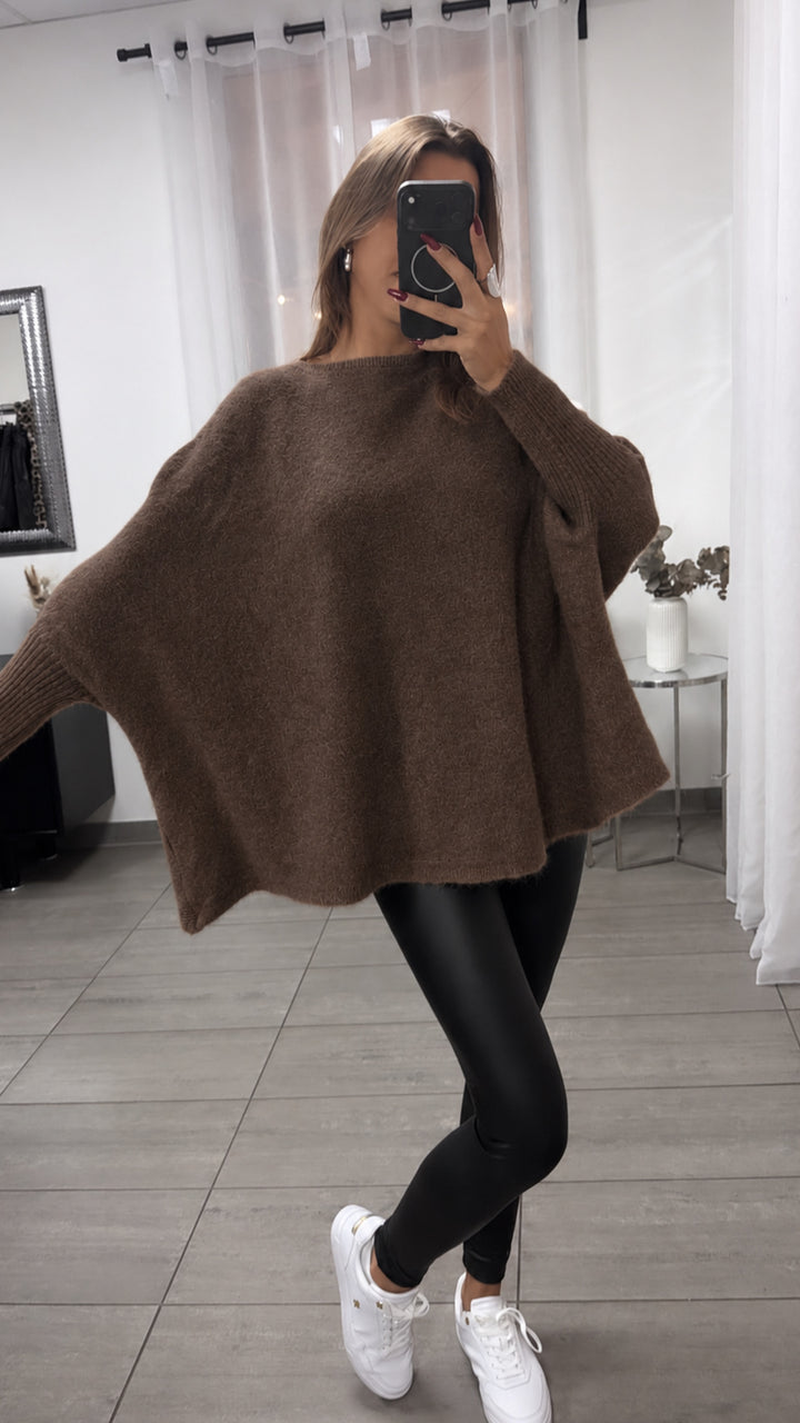 Cozy Oversize Pullover mit Fledermausärmeln / Schoko braun Art. 16509