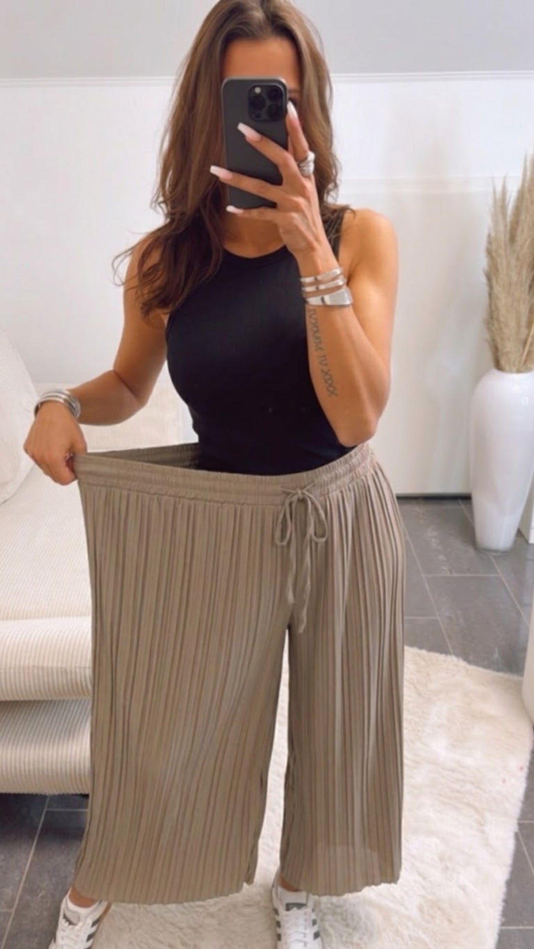 Plissee Hose / taupe-schlamm Art. 6733