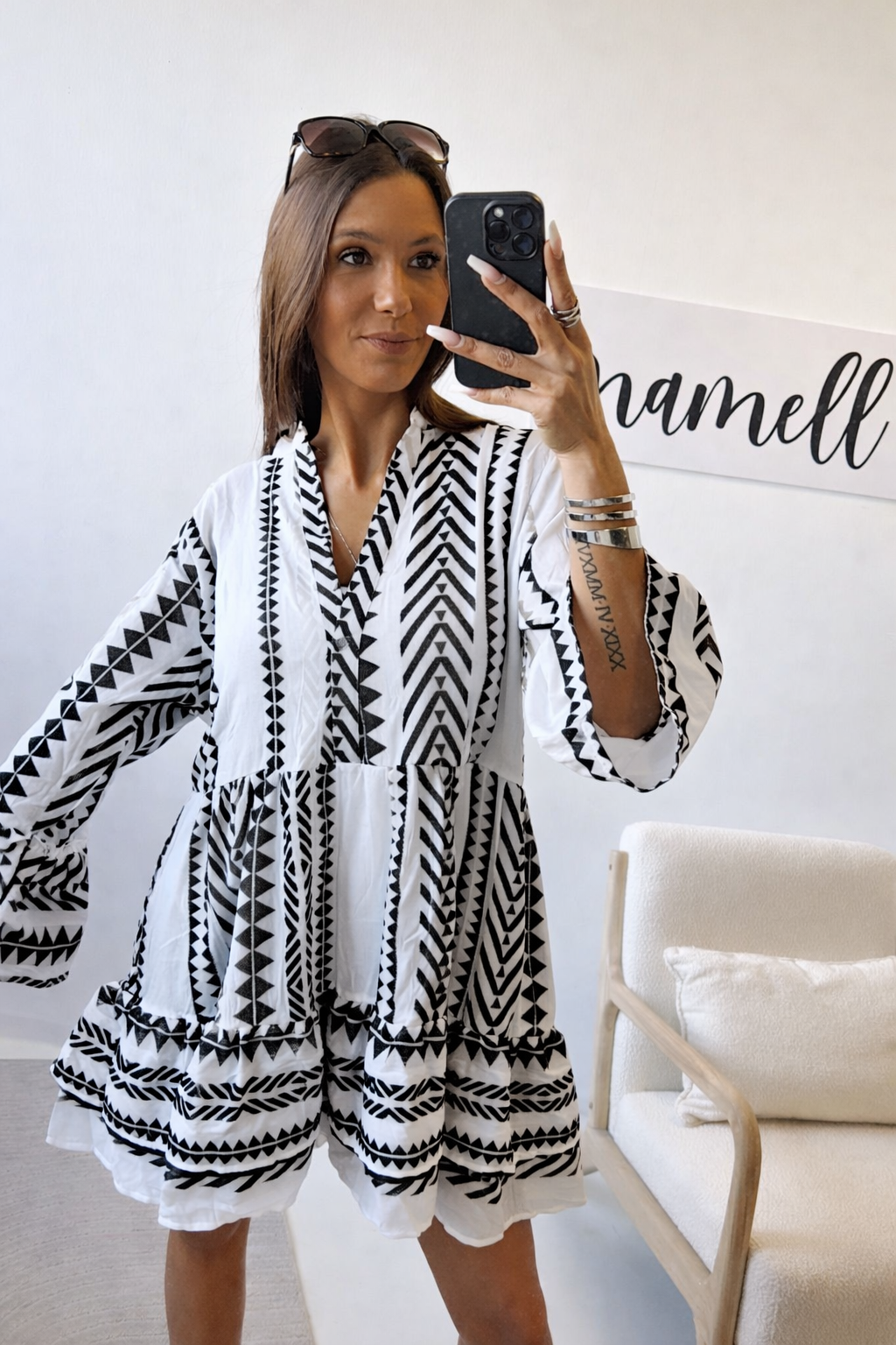 PREMIUM Tunika Kleid mit Muster / weiß - schwarz Art.14574