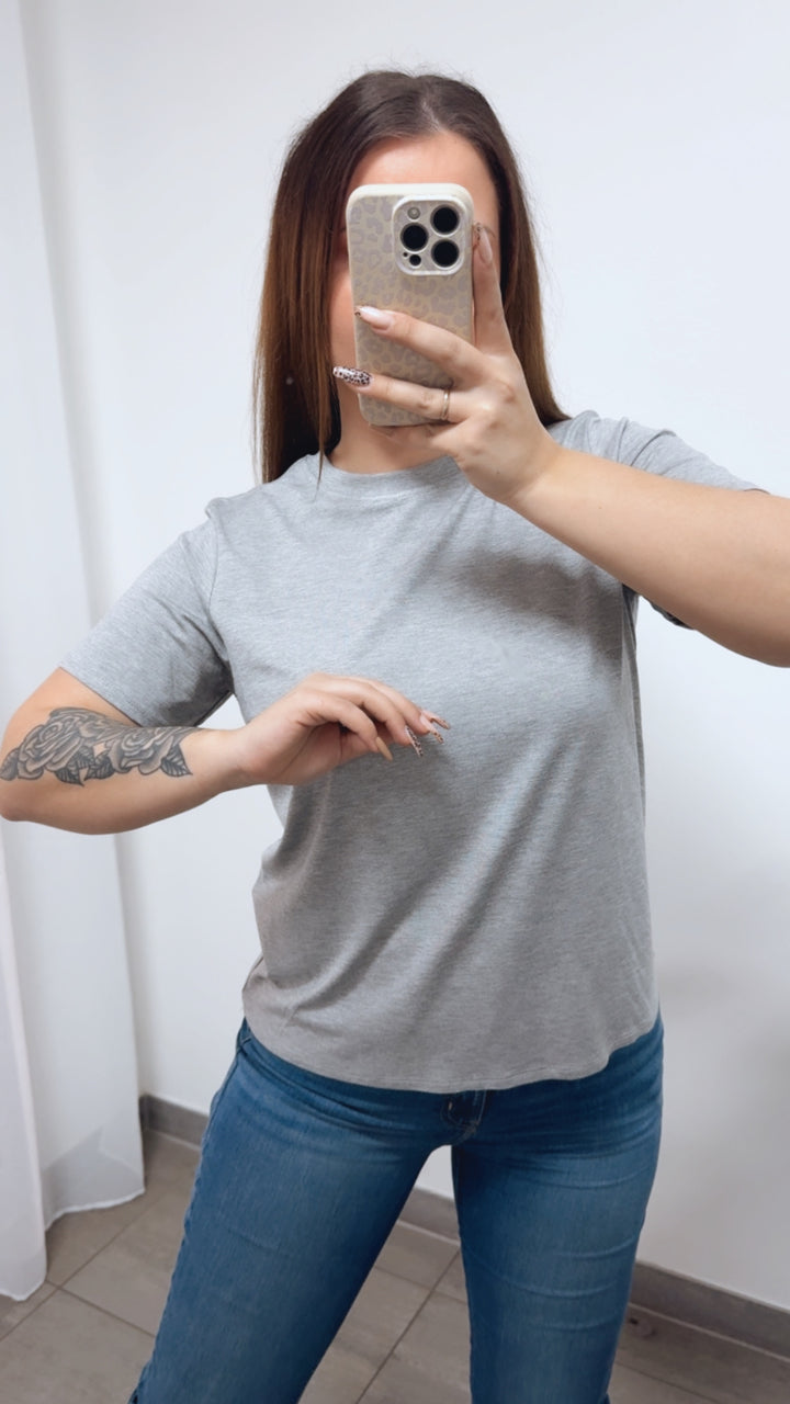 Basic T-shirt, Rundausschnitt / grau Art. 14302