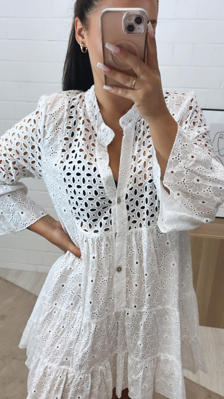 Baumwoll Kleid, vollkommene Stickerei / weiss Art. 10802