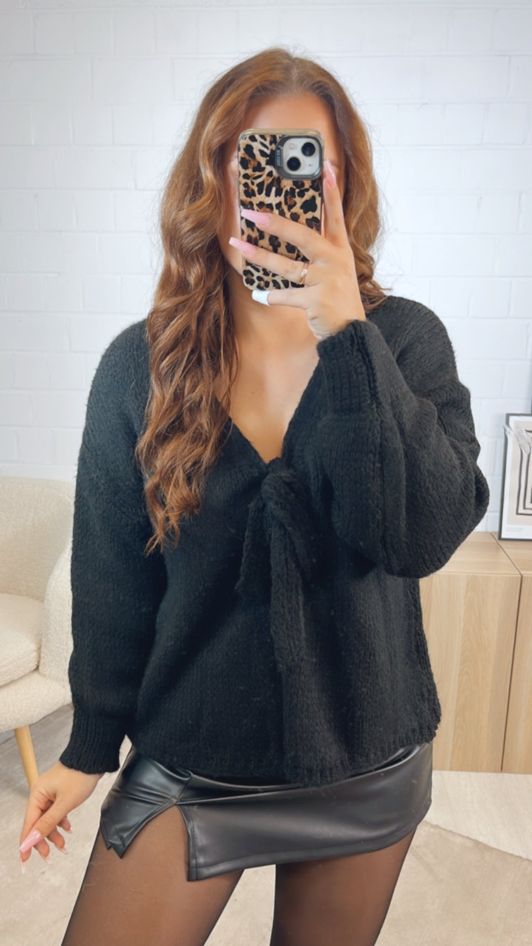 schlichter Strick Cardigan mit einer Schleife / schwarz Art. 12613