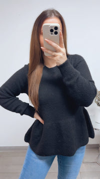 Pullover mit Schößchen / schwarz Art. 13805