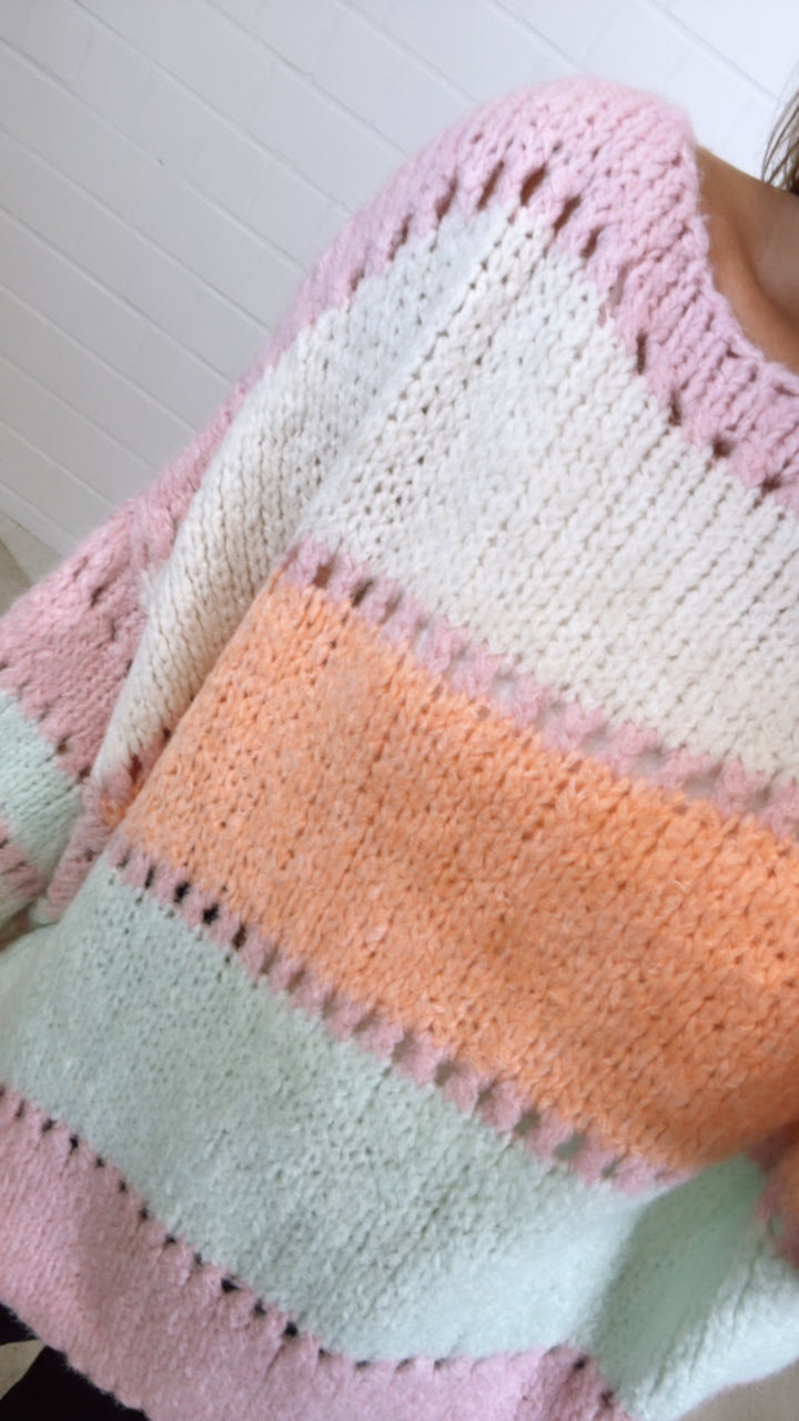 Loch Pullover im Bubblegum Look / rosa - beige - mint - soft orange Art. 11020