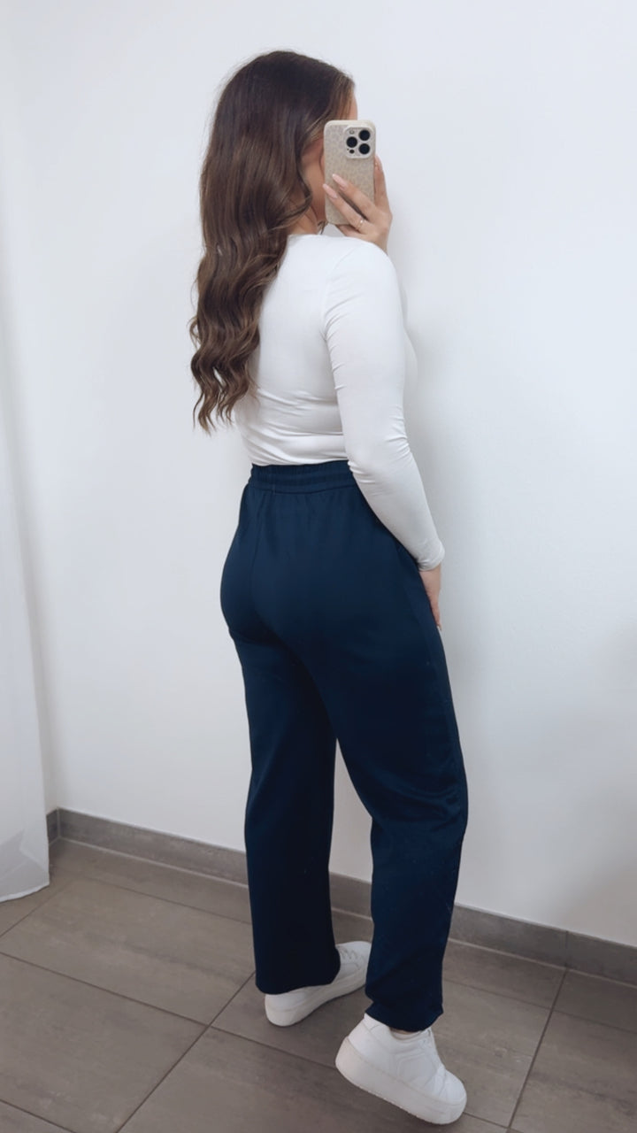 Baumwoll - Viskose - Mix Hose, gradliniges Bein / dunkel blau Art. 14630