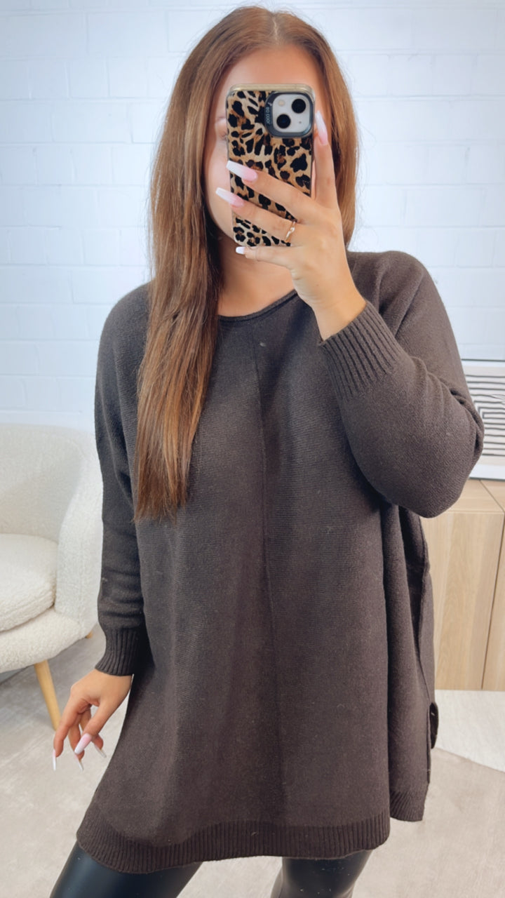 Long Pullover mit mittiger Ziernaht / dunkel braun Art. 12384