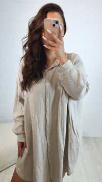 LANGE Oversize Musselin Bluse, goldene Herzen / beige - gold Art. 10548