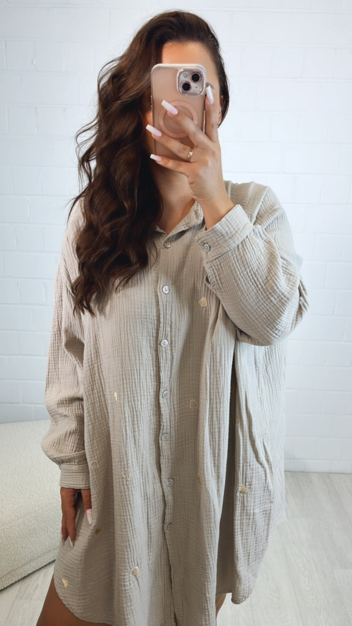 LANGE Oversize Musselin Bluse, goldene Herzen / beige - gold Art. 10548