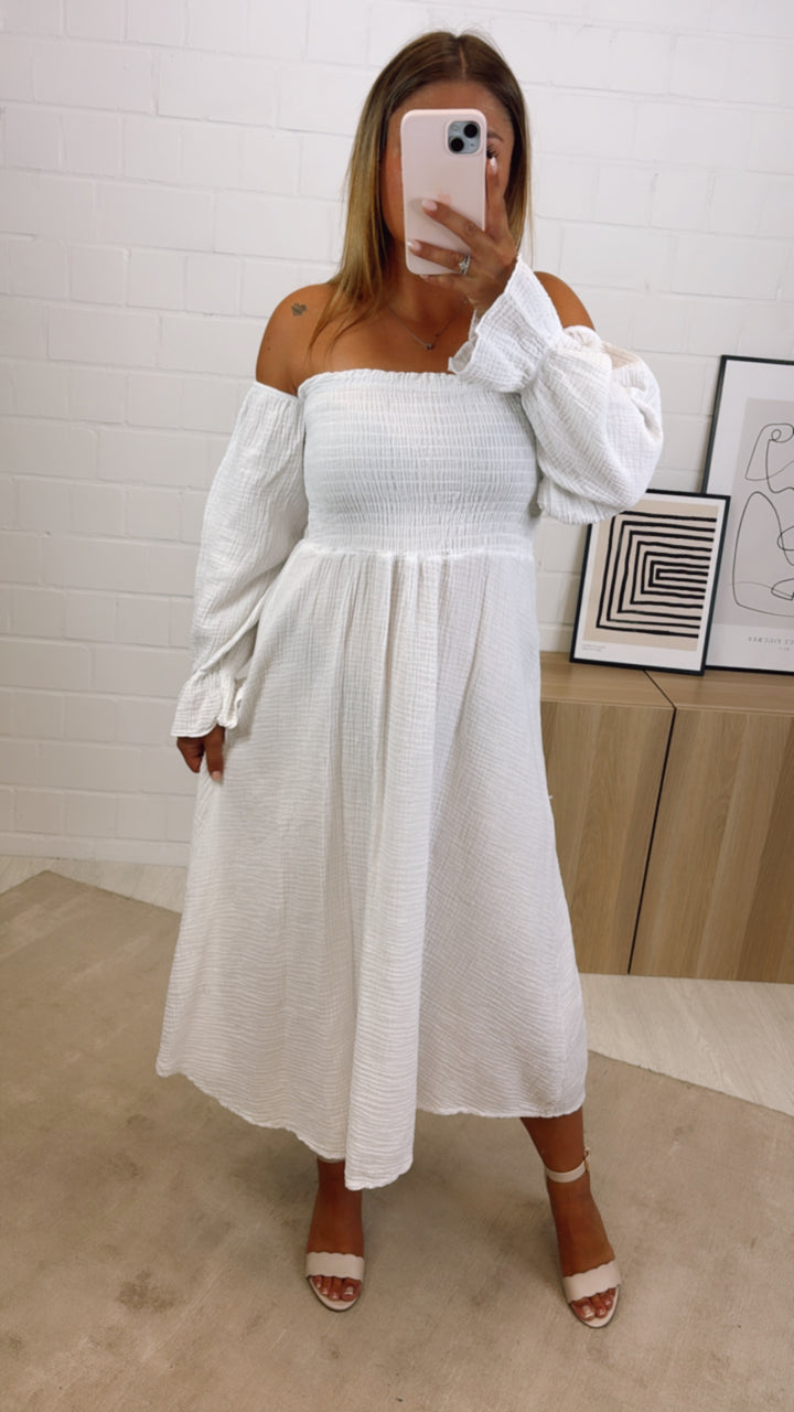(Midi-) off - shoulder Musselin Kleid / weiss Art. 10865