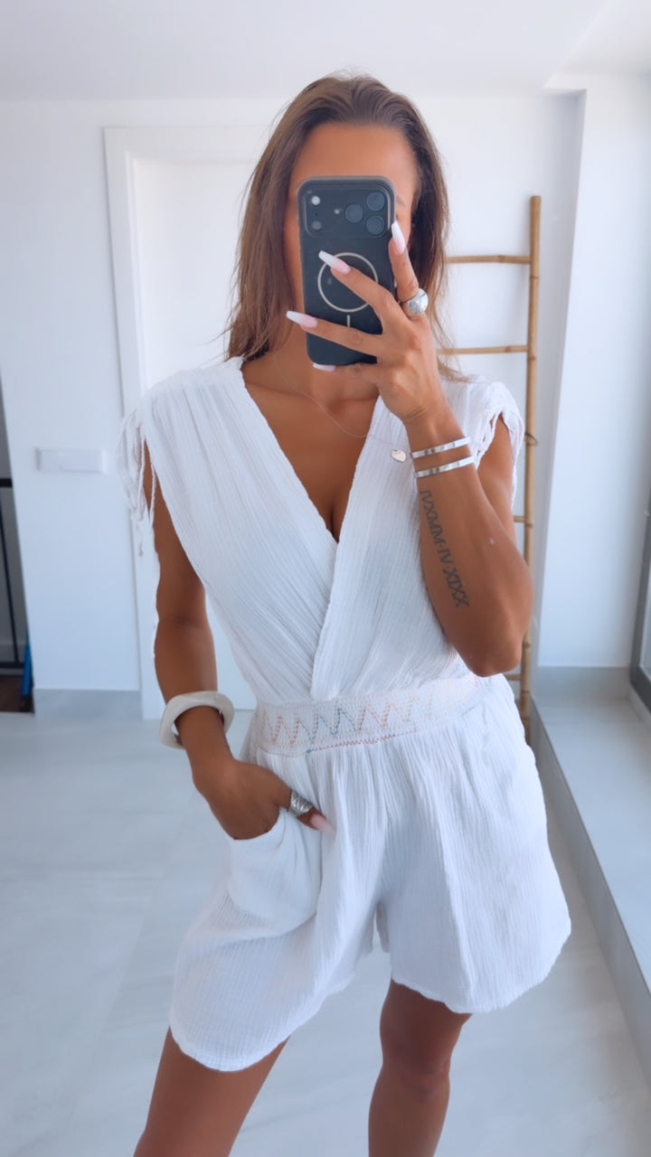 Musselin Jumpsuit mit elastischem Taillenbereich / weiss Art. 15193