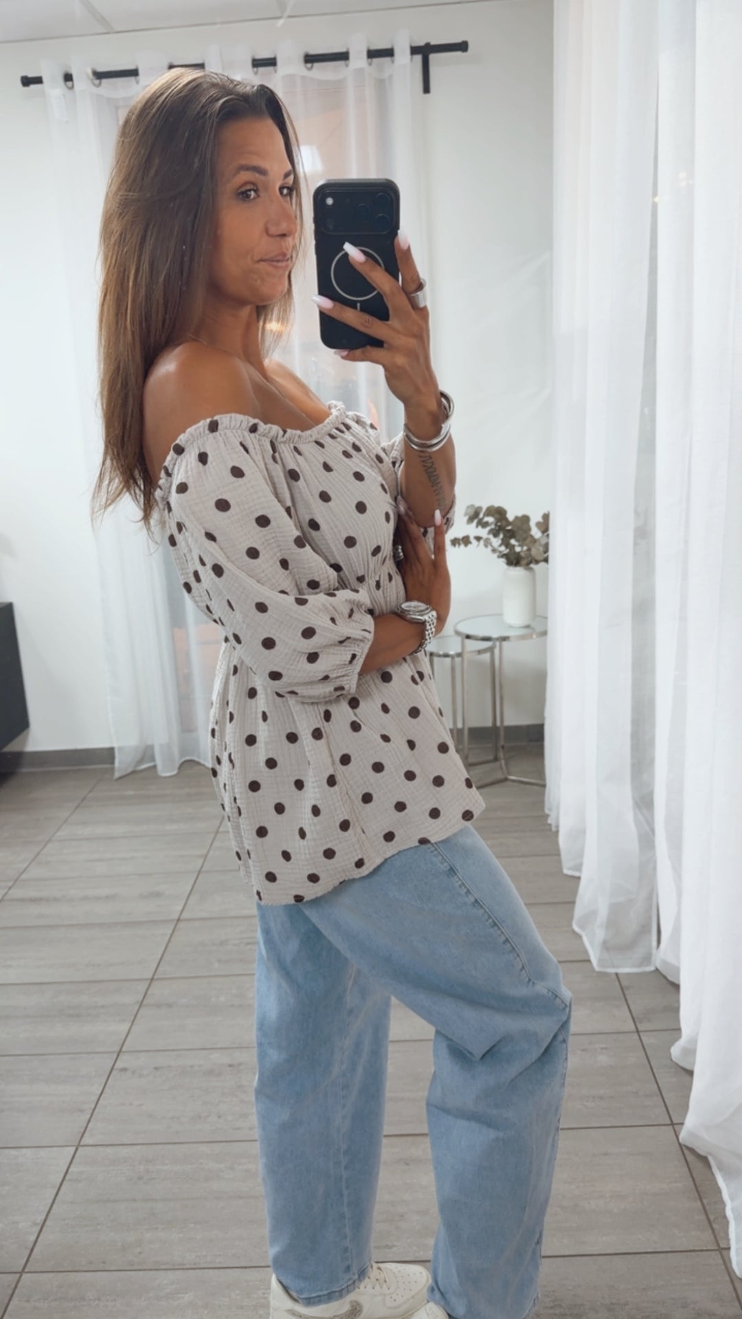 PUNKTE Musselin Oberteil, off - shoulder / light taupe - braun Art. 15356