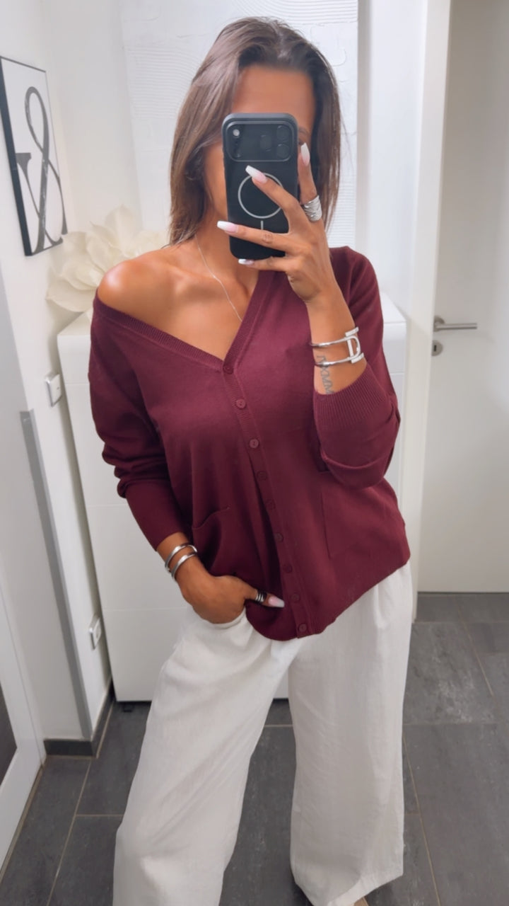 Feinstrick Cardigan mit Taschen auf der Vorderseite / dunkel rot Art.15688