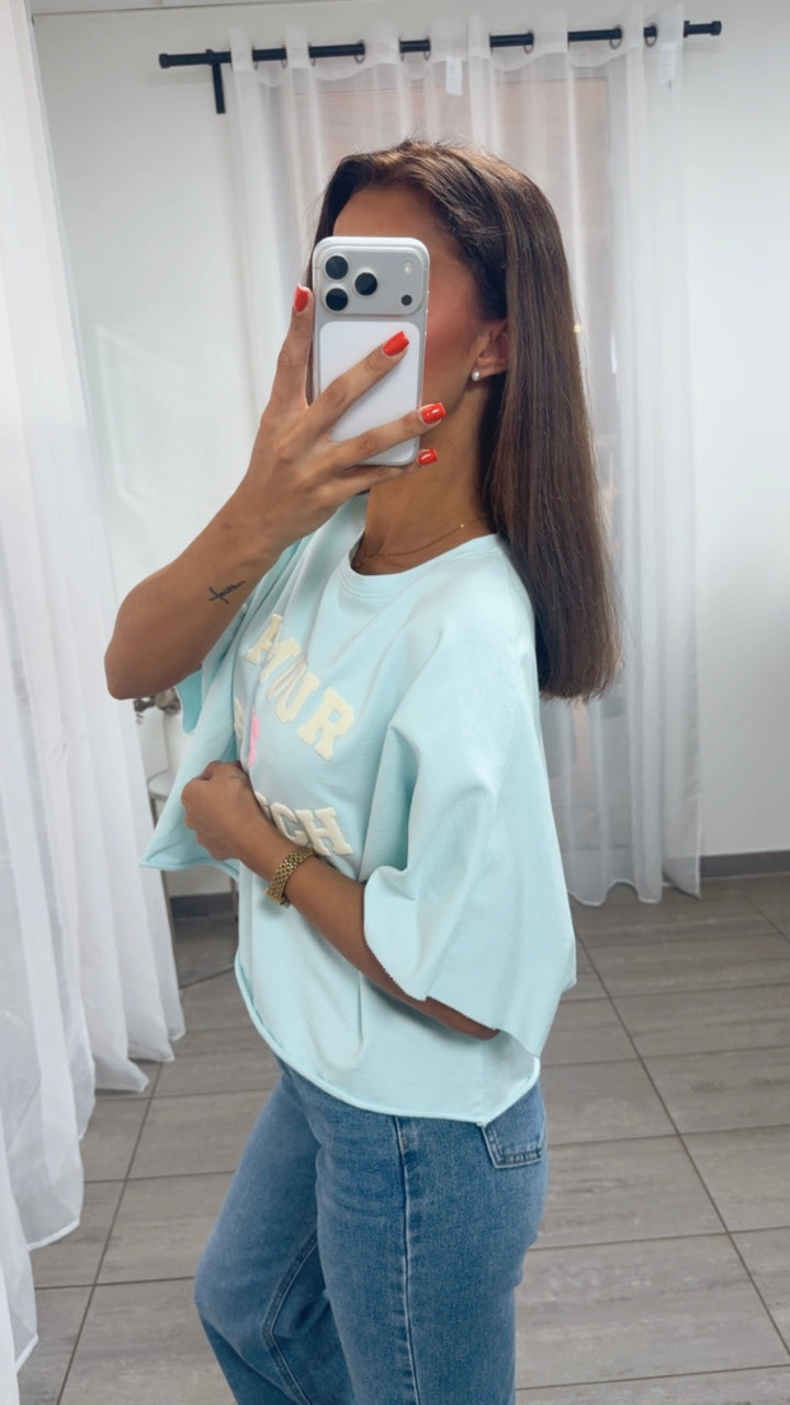 Cropped Sweatshirt „Amour is French“ / hell blau Art. 15494