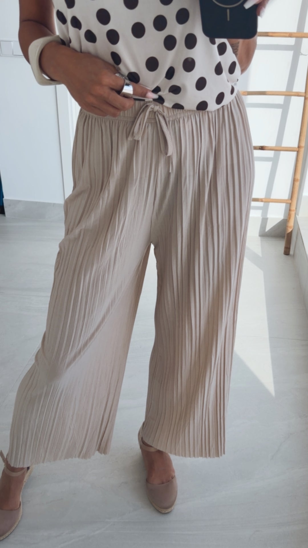 Plissierte Sommer Hose / beige Art. 15185