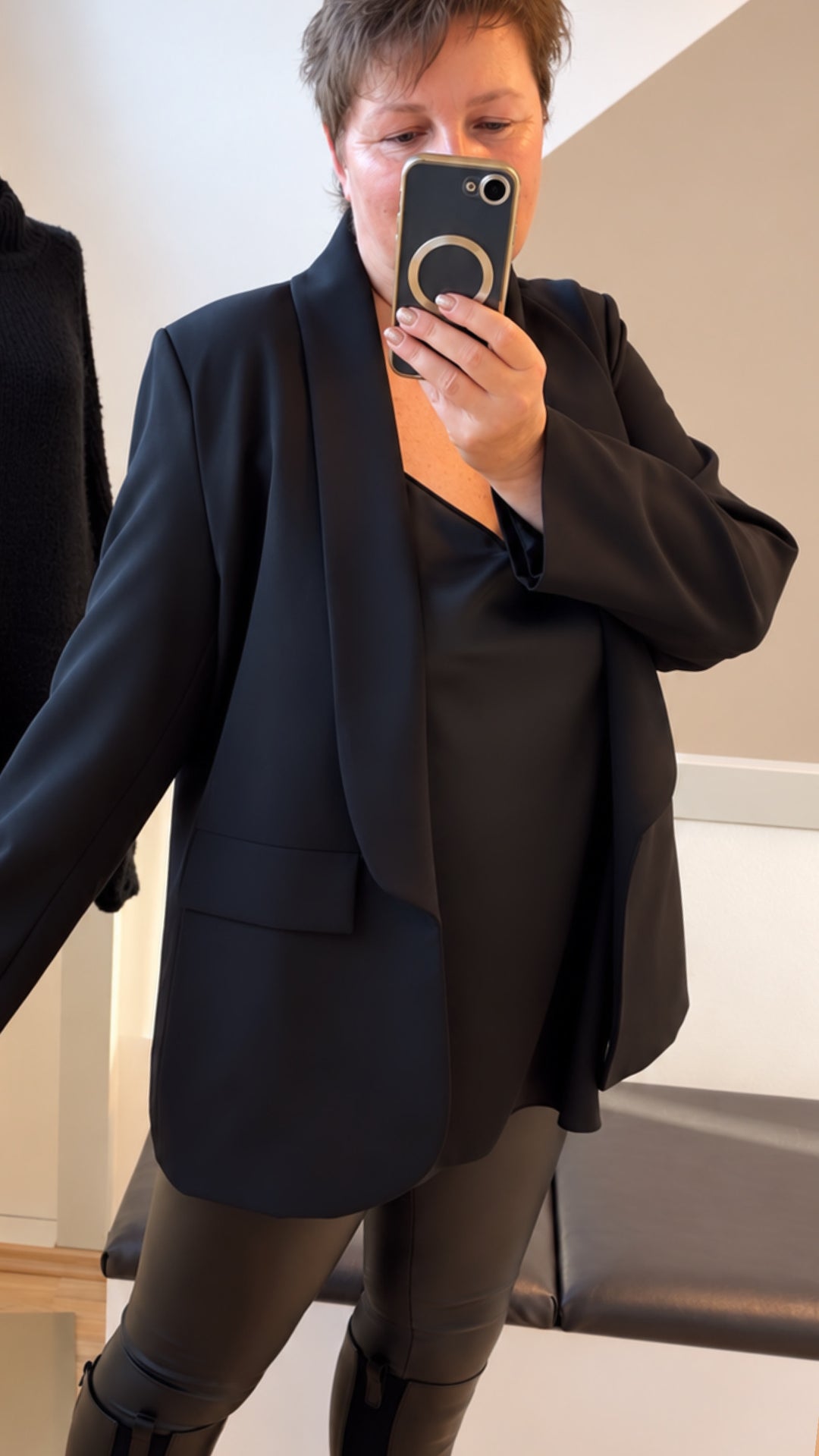 CURVYweiter Basic Blazer / schwarz Art. 16713