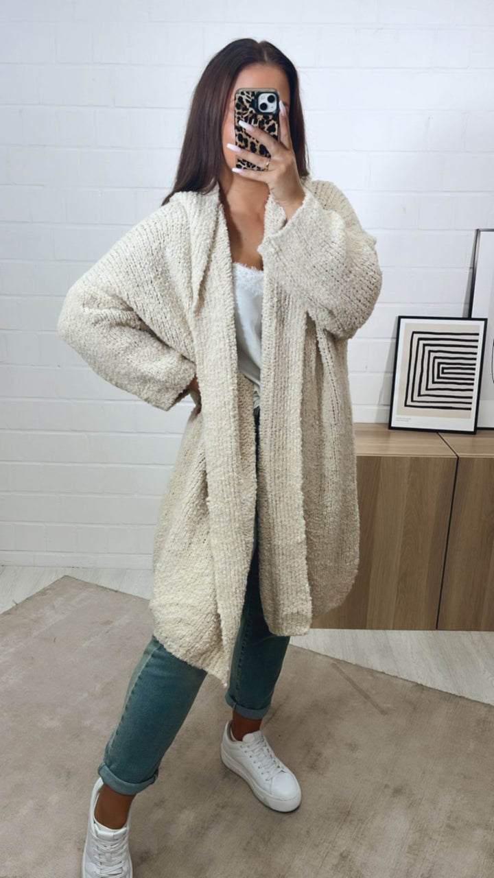 BOUCLE Cardigan mit Kapuze / creme-beige Art.11265