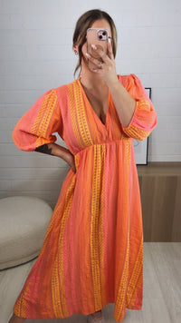 (Midi-) Musselin Kleid, V-Ausschnitt, 3/4 - Ärmel / helle beere - pink - orange - gelb Art. 9815