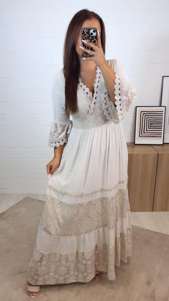 Maxi Boho - Style Kleid / beige Art. 4760