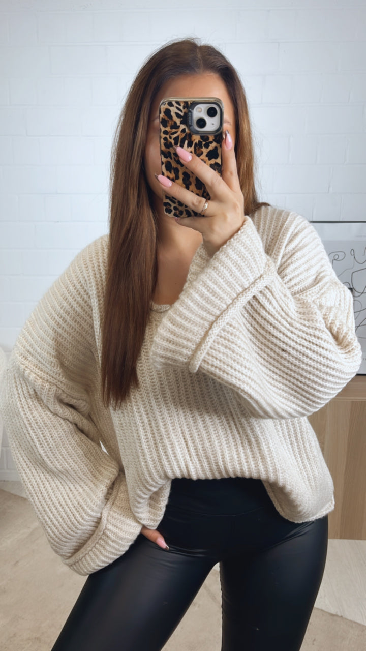 Pullover mit umgeschlagenen Ärmeln / creme Art. 12831