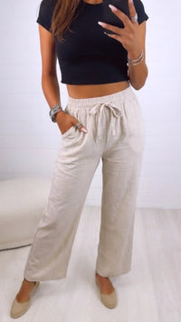 lockere Hose mit elastischen Bund / beige Art. 15900