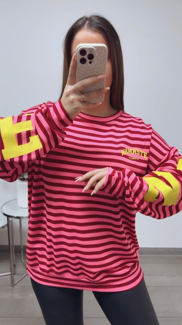 BREITE STREIFEN Pullover " all damn day " / bordeaux rot - pink - neon gelb Art. 13706