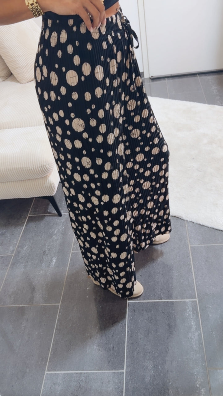Leichte, plissierte Hose / PUNKTE schwarz beige - Art. 14383