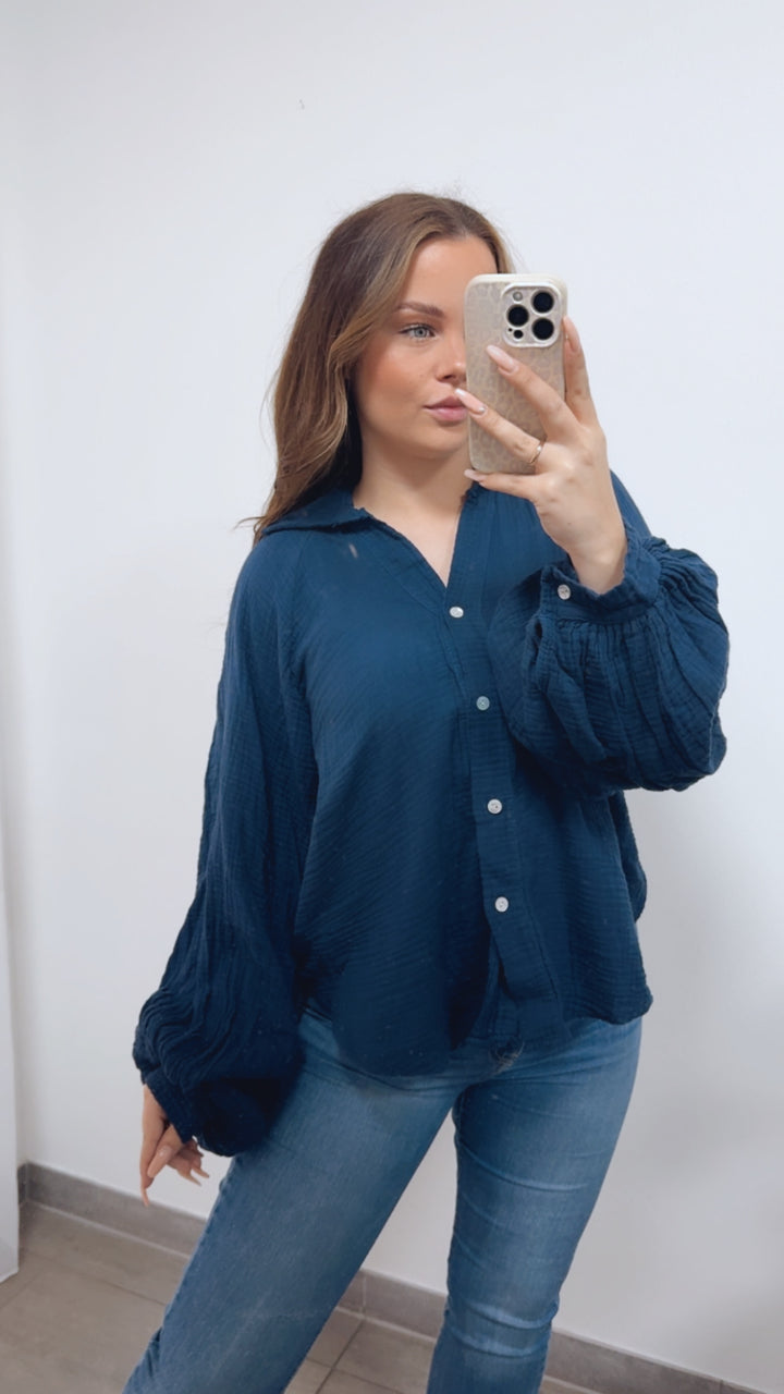 KURZE Oversize Musselin Bluse BALLONÄRMEL / Ultra dunkel blau Art. 14721