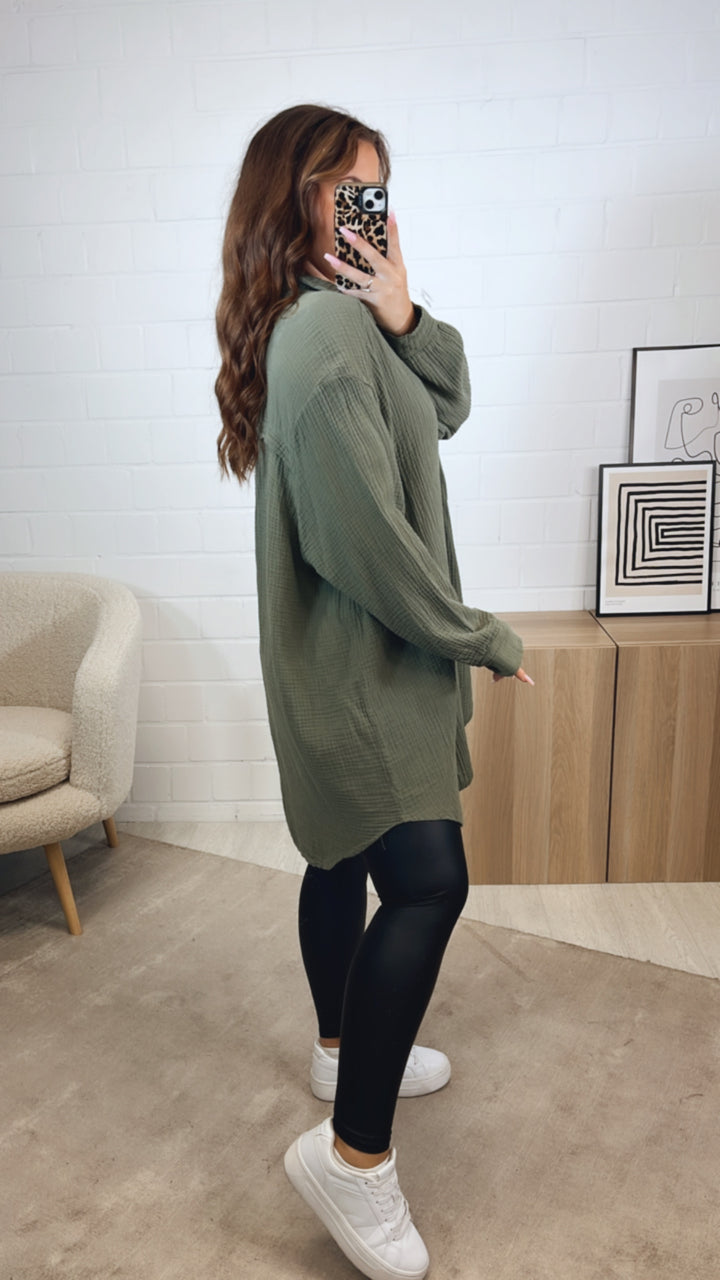 LANGE Oversize Musselin Bluse / khaki Art. 12465