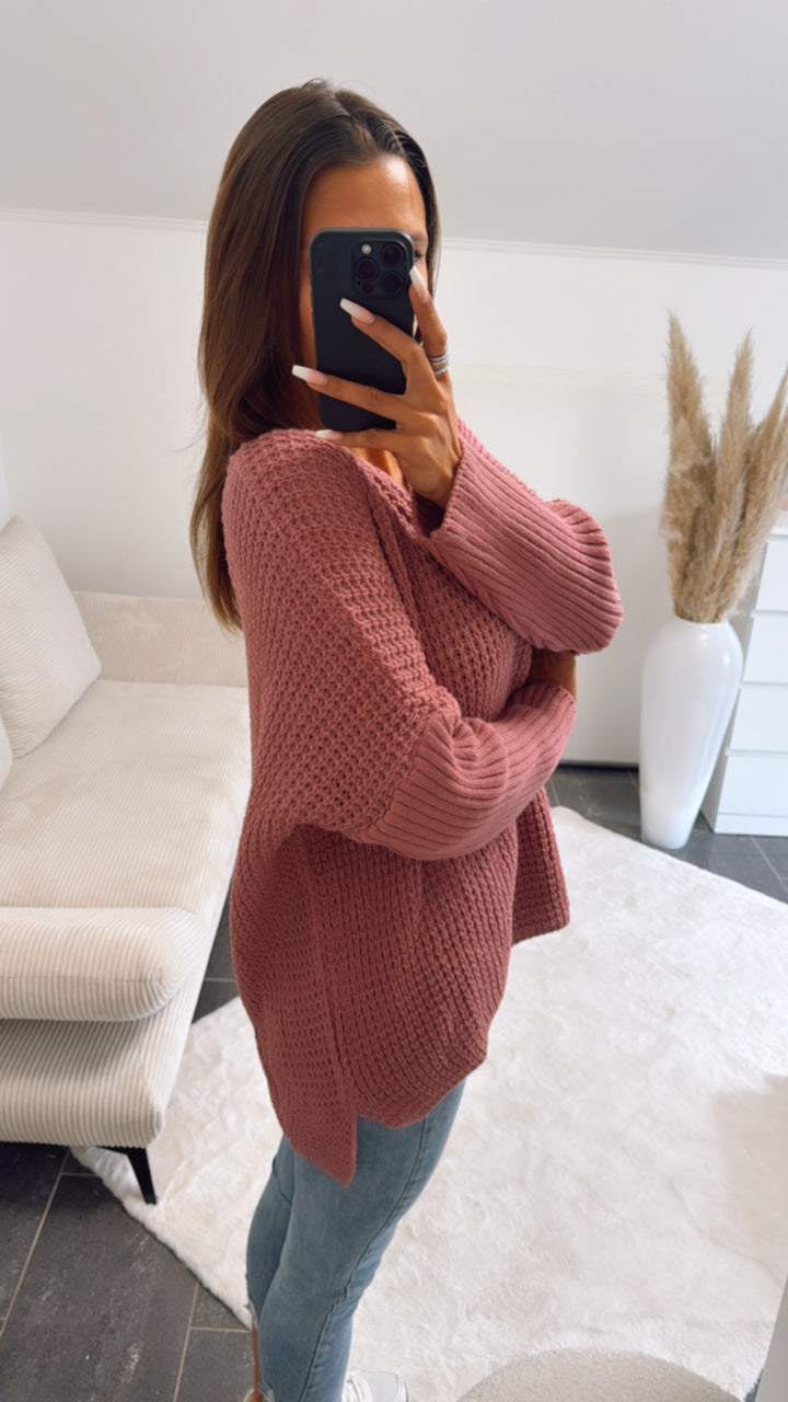 grober Strick Pullover, engere Ärmel, V-Ausschnitt / helle beere Art. 9944
