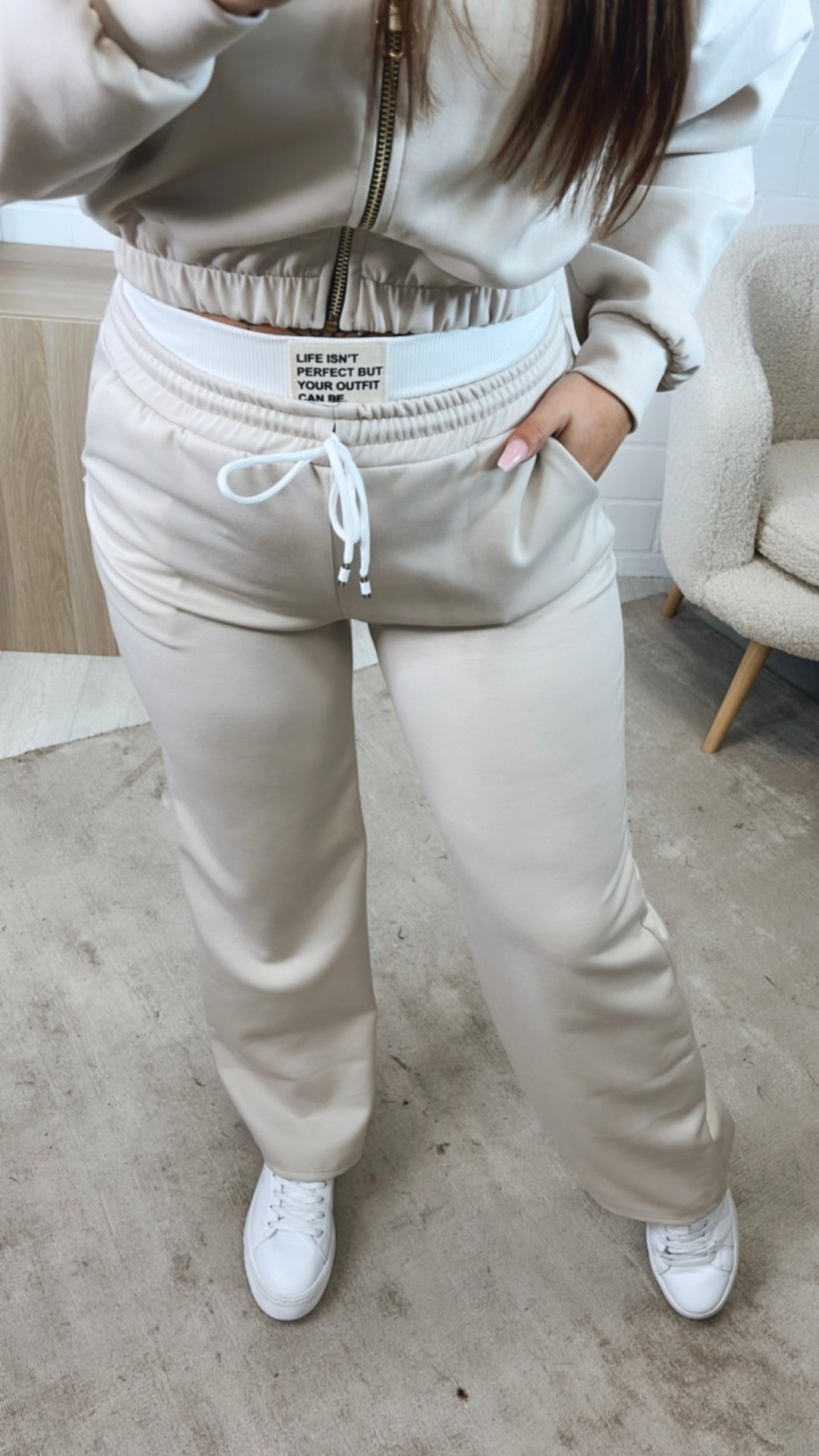 dreiteiliges Set aus Hose, Jacke und Bustier Top " Your outfit can be " / creme beige Art. 12740