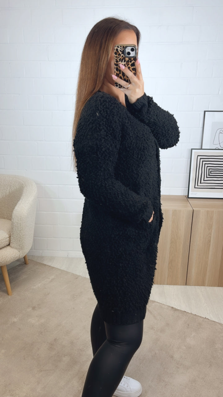 TEDDY langer Cardigan mit gold - silbernen Knöpfen, Taschen / schwarz Art. 12835