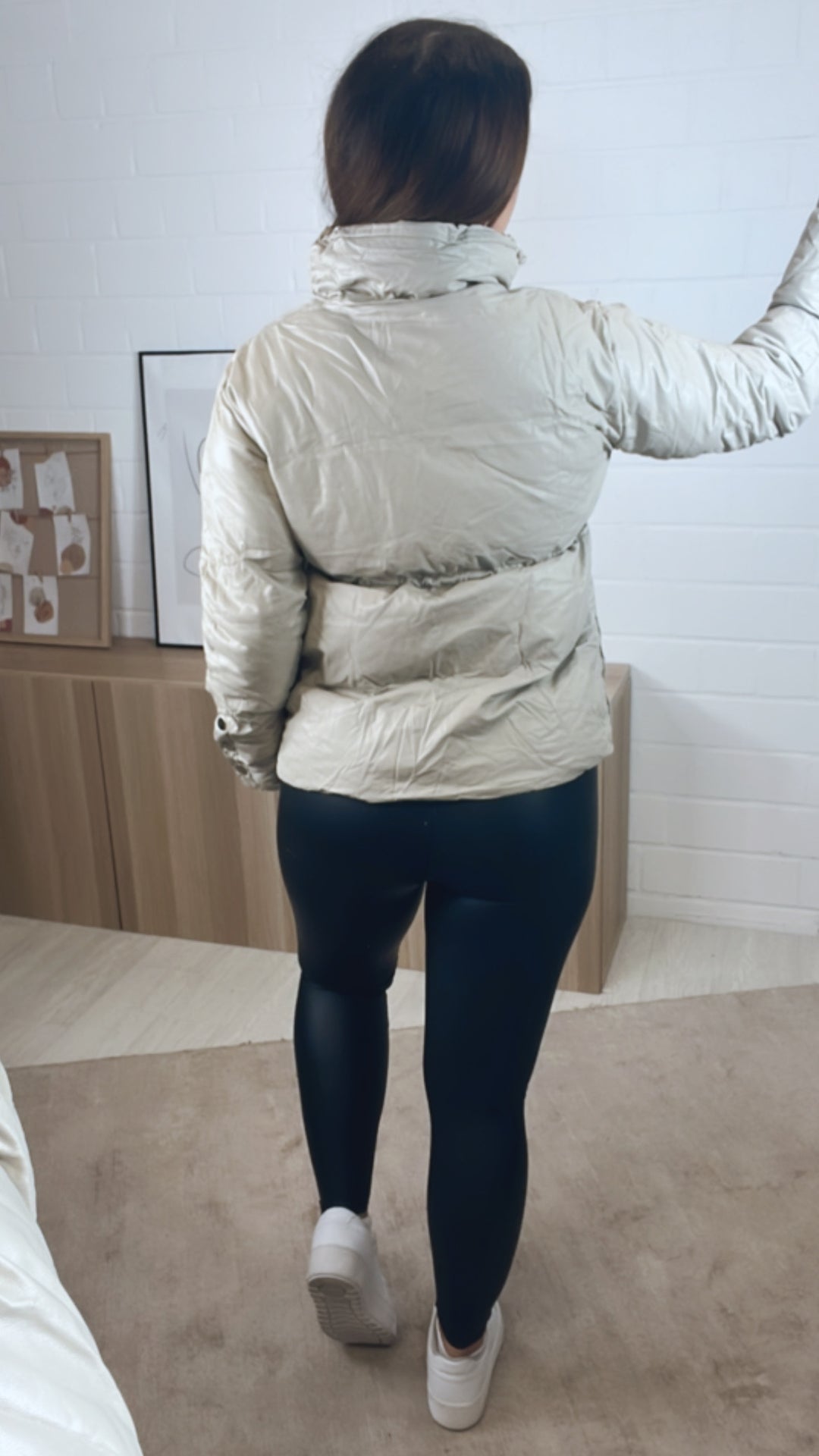 Lederimitat Jacke mit Knopfleiste, Reißverschluss / creme Art. 12867