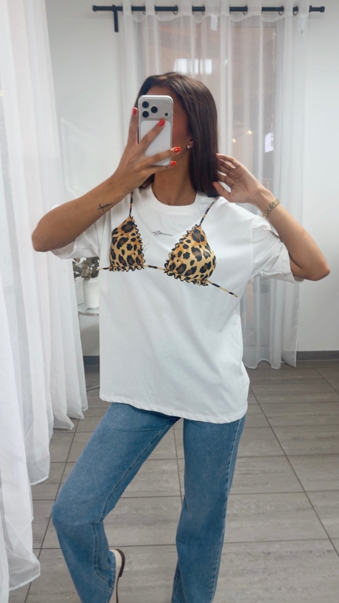 T-shirt " Leo Bikini " / weiss Art. 15917