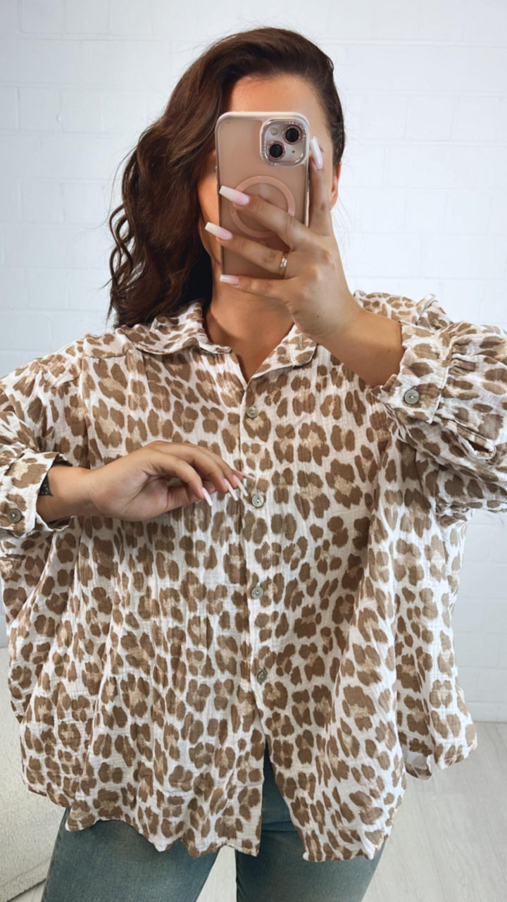 LEO KURZE Oversize Musselin Bluse / weiss - light camel - light beige Art. 10516