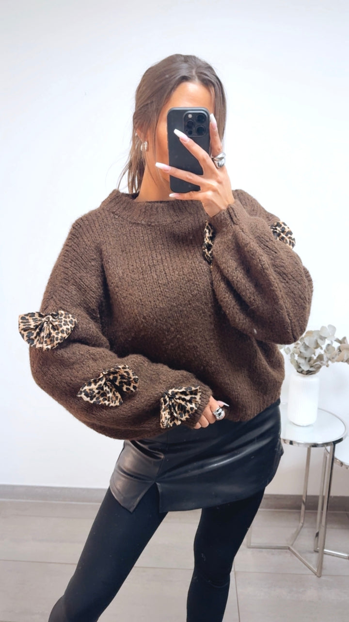 Strick Pullover mit LEO SCHLEIFEN / schoko braun Art. 13868