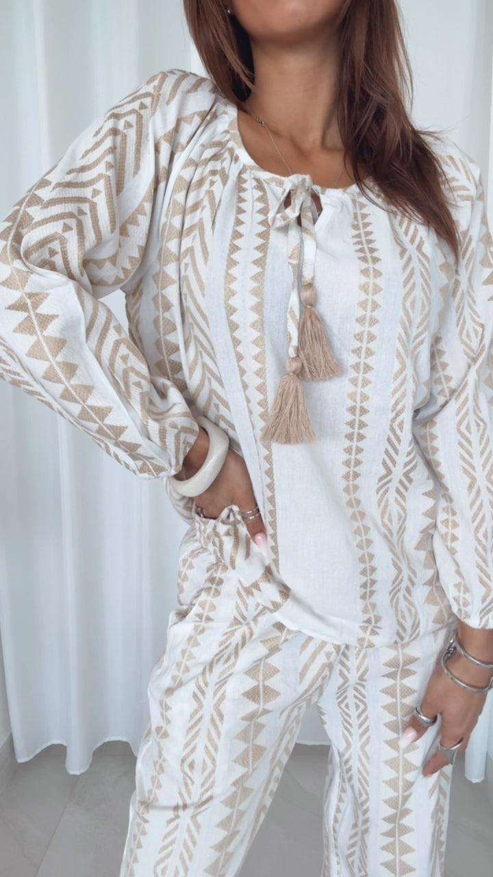 PREMIUM Summer Vibe Bluse mit Kordeln / weiss - beige Art.14586