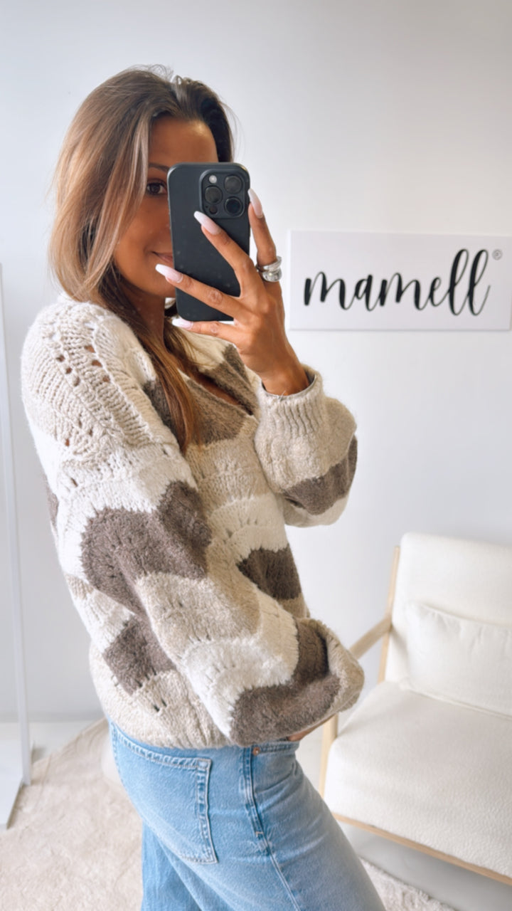 Strickjacke mit Herzknöpfen/ erdtöne creme-beige- taupe Art.11160