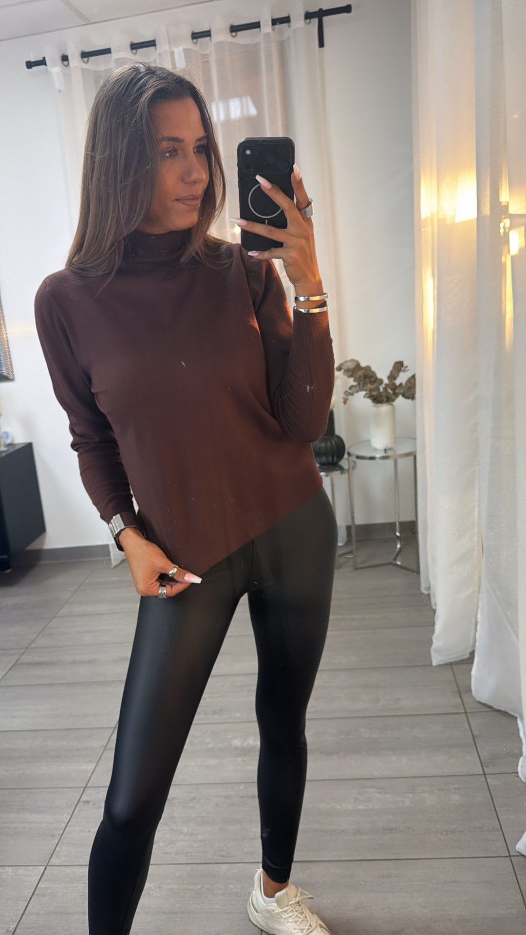 Rollkragen Feinstrick Pullover / schoko braun Art.16290