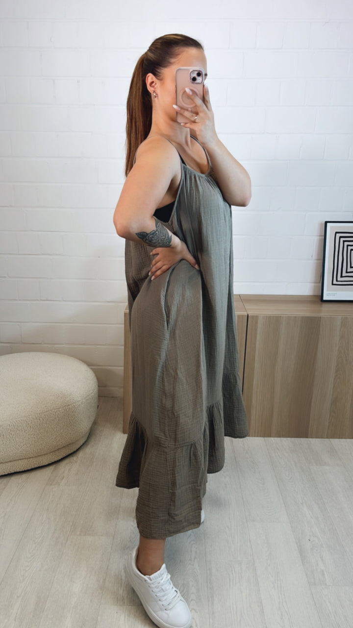 (Maxi-) Musselin Träger Kleid  / taupe Art. 9770