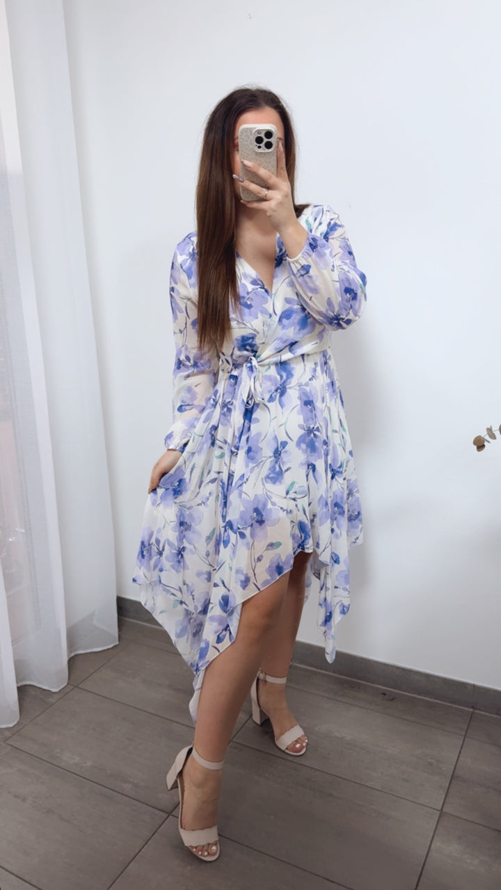 Blumen Kleid in außergewöhnlichem Schnitt / creme weiss - flieder Art. 14313