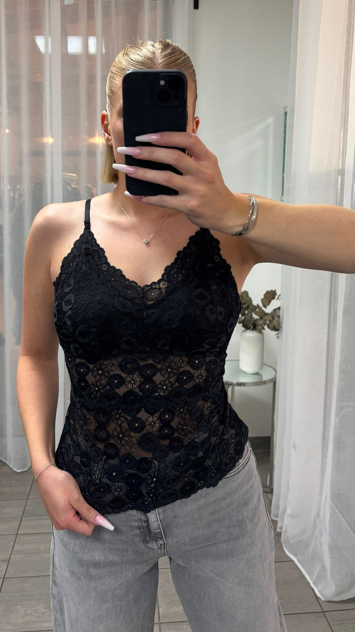 Elegantes, längeres Spitzen Top, florale Spitze / schwarz Art. 16039