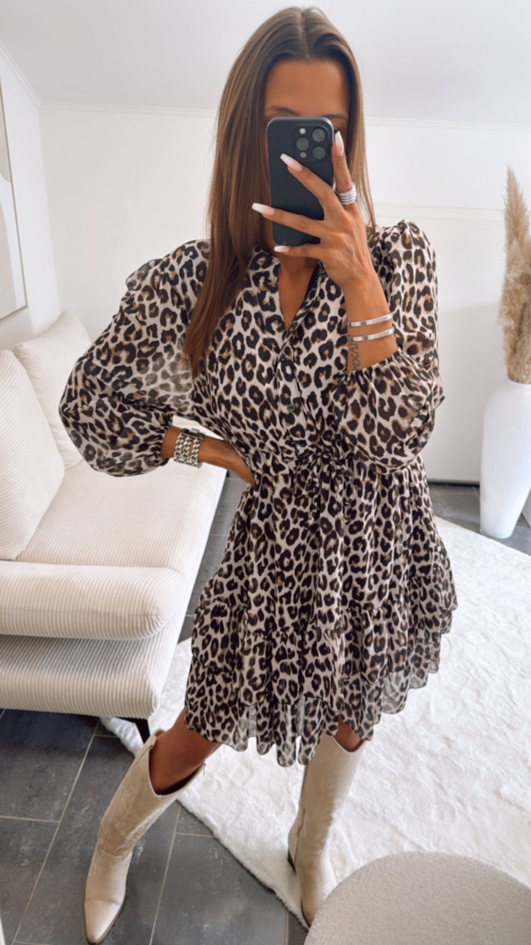 Chiffon Kleid mit verstellbarer Taille / Leo Art. 9456