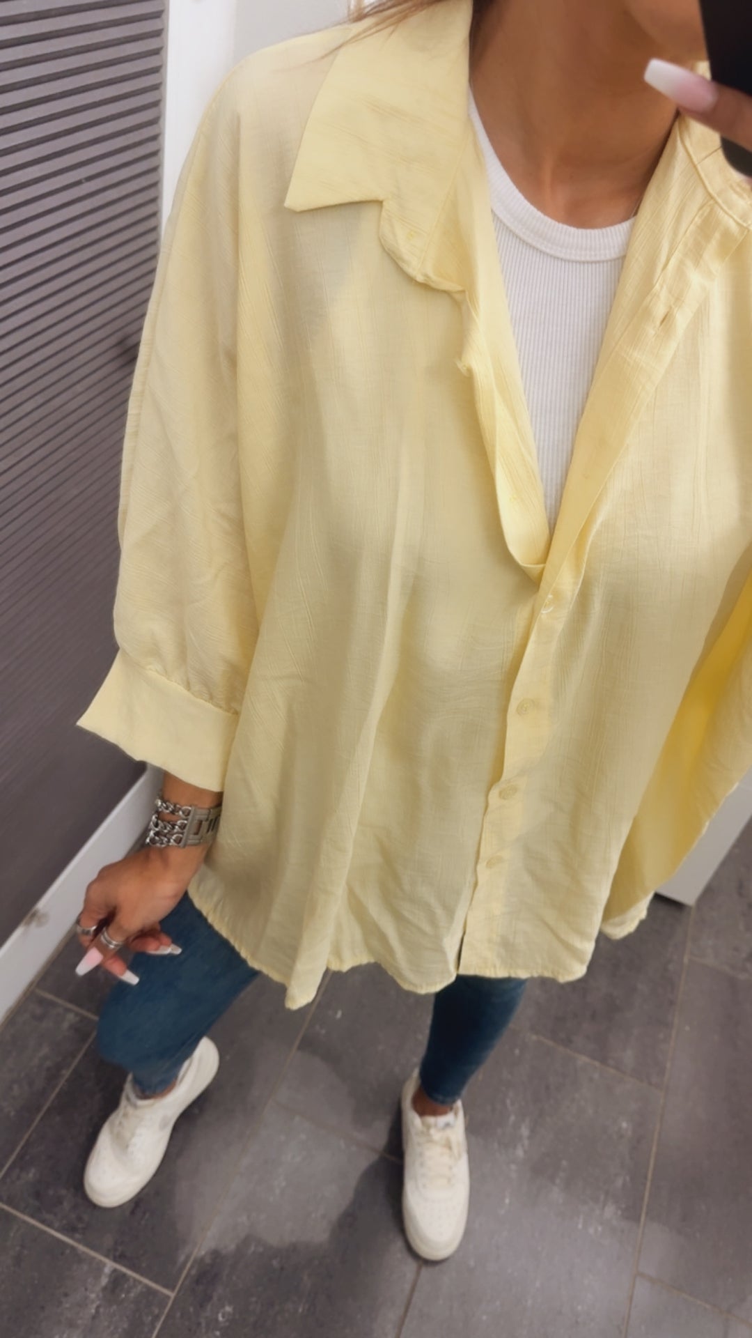 ultra weite Bluse mit kurzen Armen / soft gelb Art. 14311