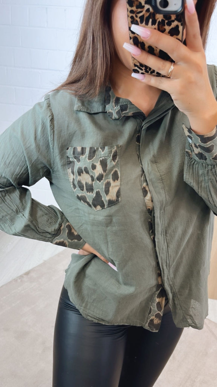 dünne Baumwollbluse, Leo Brusttasche / khaki Art.122328