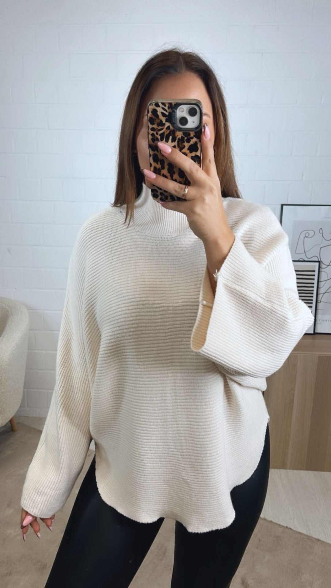 Stehkragen Pullover mit weiten Fledermausärmeln / creme Art. 12854